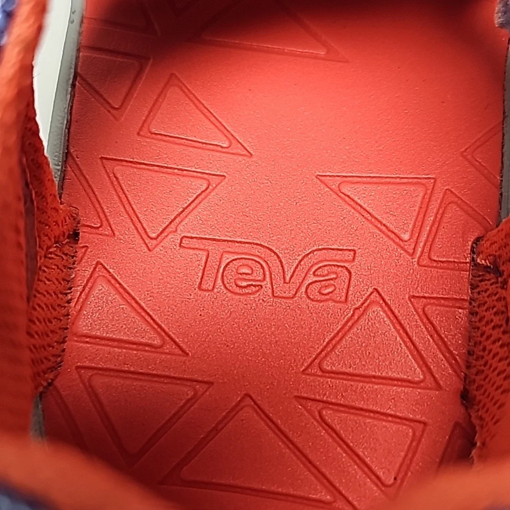 NWOT Teva Manatee Sandal Shoes Closed Toe Water Sporty Hiking Bungee Purple 12